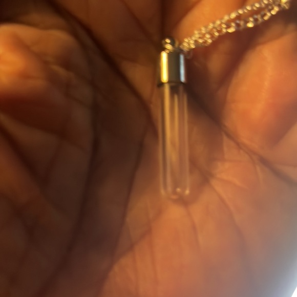 Glass Vial Screw Cap - Picture 3 of 3